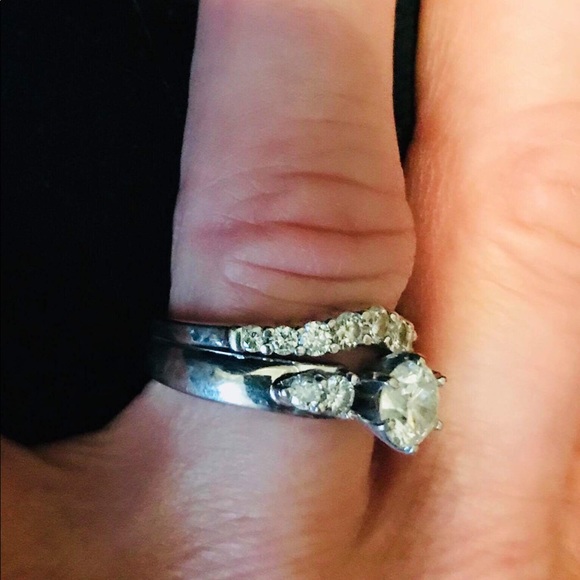 Wedding ring and band - Picture 5 of 6